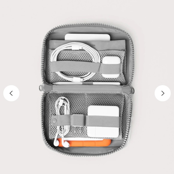 Dagne Dover Arlo tech organizer pouch - Picture 2 of 7
